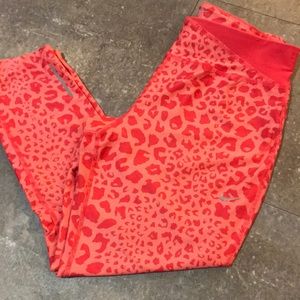 Nike Capri Dri-Fit leggings